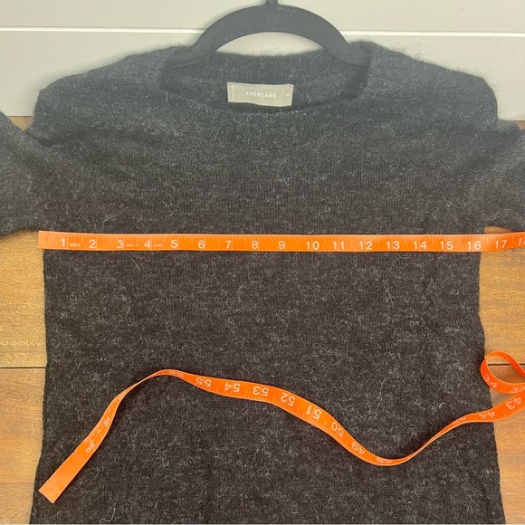 EVERLANE alpaca and wool blend dark great short sleeve sweater size XS women’s - Picture 6 of 7